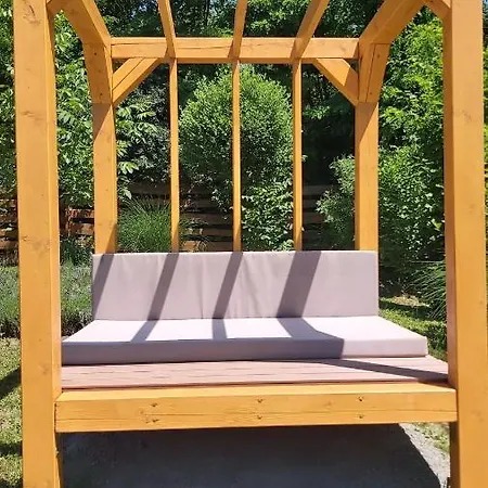Paradise Apartmanhaz Apartment