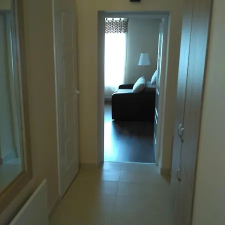 Paradise Apartmanhaz Apartment Eger